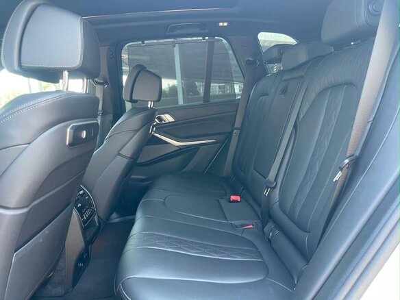 2025 BMW X5 30d IV (G05/G18) Рестайлинг, белый, 13350000 рублей - вид 24
