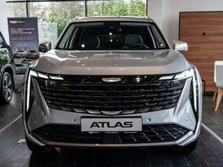 2026 Geely Atlas II, серебристый, 4019900 рублей, вид 4