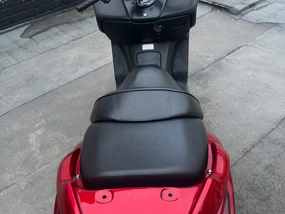 2004 Honda Forza, красный, 189000 рублей - вид 10