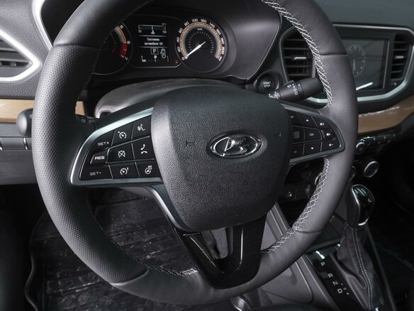 2024 Lada (ВАЗ) Vesta Cross I Рестайлинг (NG), серебристый, 1699000 рублей - вид 11