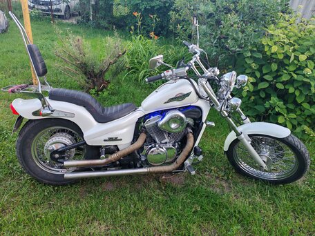 1988 Honda Steed 400, белый, 250000 рублей, вид 3