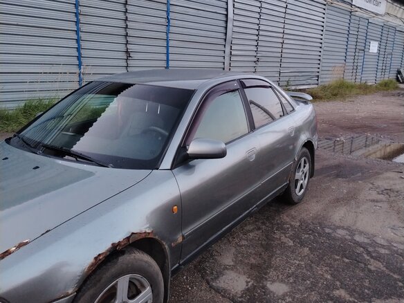 1998 Audi A4 I (B5), серый, 200000 рублей - вид 5
