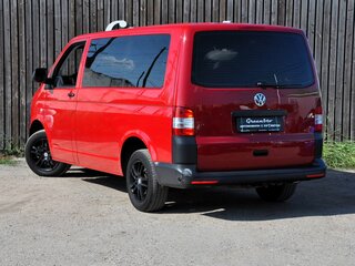 2013 Volkswagen Transporter T5 Рестайлинг, красный, 1670000 рублей, вид 3