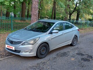 2015 Hyundai Solaris I Рестайлинг, серебристый, 520000 рублей, вид 1