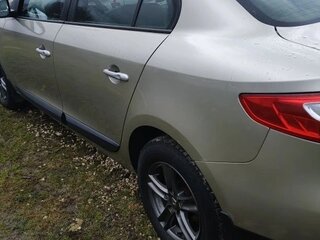 2013 Renault Fluence I, бежевый, 780000 рублей, вид 5