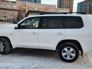 2010 Toyota Land Cruiser 200 Series, белый, 3000000 рублей, вид 4