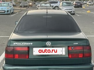 1995 Volkswagen Passat B4, зелёный, 675000 рублей, вид 3
