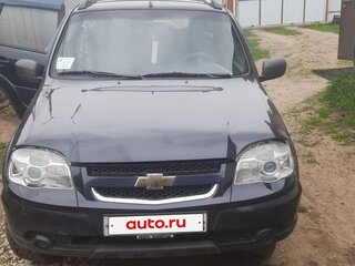 2011 Chevrolet Niva I Рестайлинг, чёрный, 520000 рублей, вид 3