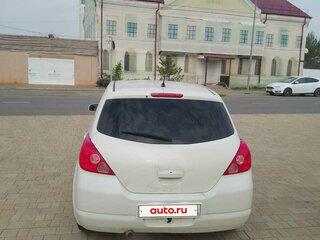 2005 Nissan Tiida I, белый, 435000 рублей, вид 5