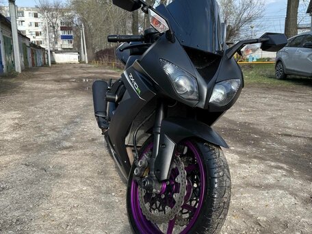 2010 Kawasaki ZX-10R Ninja, чёрный, 550000 рублей, вид 3