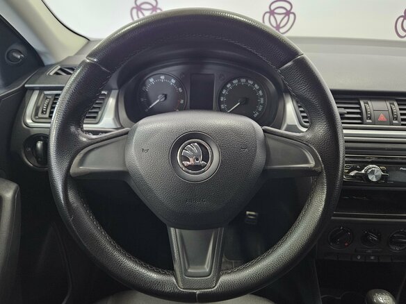 2014 Skoda Rapid I, белый - вид 15