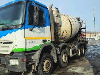 2010 Mercedes-Benz Автобетоносмеситель, белый, 4000000 рублей, вид 2