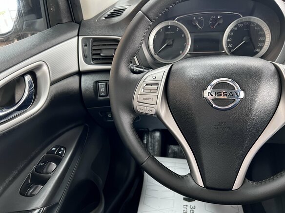 2015 Nissan Sentra VII (B17), серебристый - вид 15