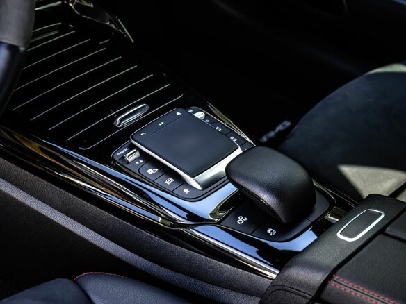2021 Mercedes-Benz CLA AMG 45 AMG S II (C118, X118), жёлтый - вид 27