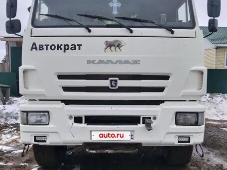 2015 КамАЗ 43118, белый, 4600000 рублей, вид 1
