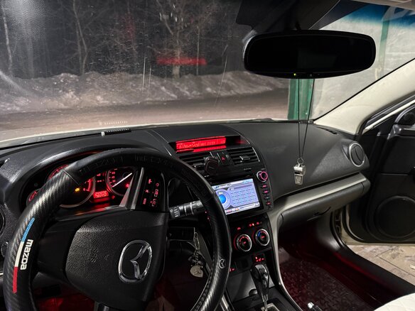 2010 Mazda 6 II (GH) Рестайлинг, белый, 850000 рублей - вид 18