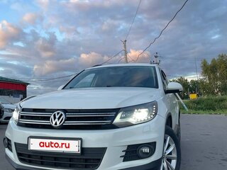 2015 Volkswagen Tiguan I Рестайлинг, белый, 1200000 рублей, вид 2