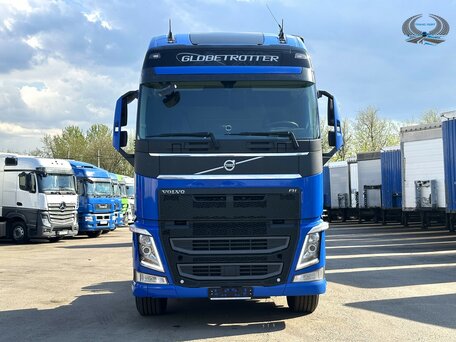 2021 Volvo FH 540, синий, 9300000 рублей, вид 2