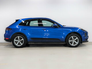 2021 Porsche Macan I Рестайлинг, синий, 4150000 рублей, вид 4