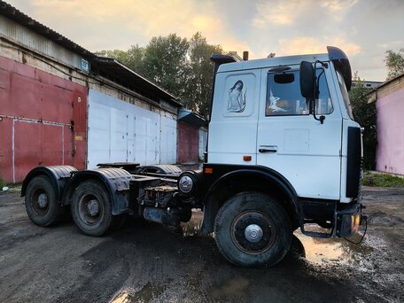 2008 МАЗ 6422, белый, 1600000 рублей, вид 2