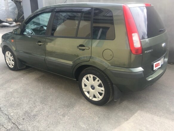 2007 Ford Fusion I Рестайлинг, зелёный, 500000 рублей - вид 5