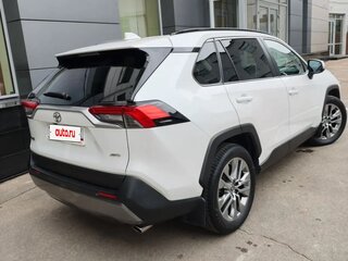 2021 Toyota RAV4 V (XA50), белый, 3900000 рублей, вид 4