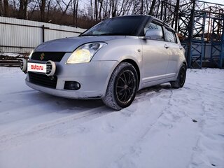 2004 Suzuki Swift III, серебристый, 400000 рублей, вид 1