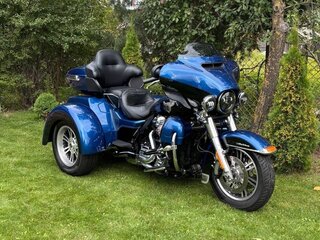 2018 Harley-Davidson Tri Glide, синий, 2550000 рублей, вид 2