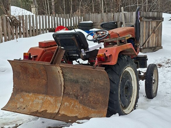 2010 Weituo TY-254, красный, 300000 рублей