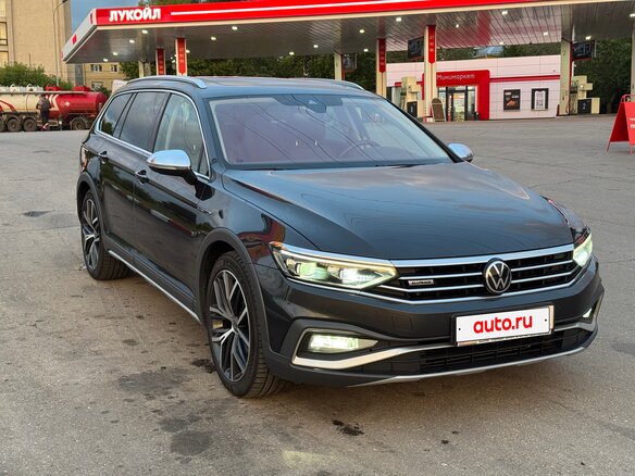 2020 Volkswagen Passat Alltrack B8 Рестайлинг, серый, 4050000 рублей