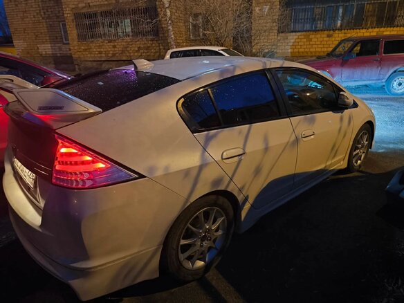2013 Honda Insight II Рестайлинг, белый, 935000 рублей - вид 7