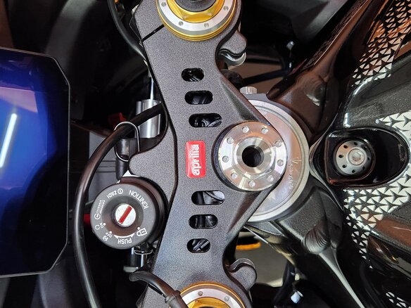 2025 Aprilia RSV4, чёрный, 2950000 рублей - вид 23