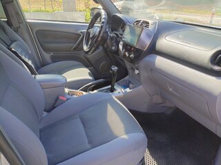2001 Toyota RAV4 II (XA20), серебристый, 770000 рублей, вид 5