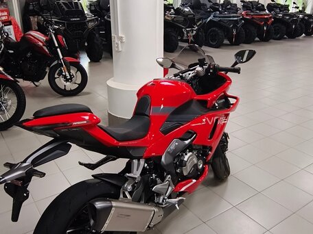 2026 Voge 525RR, красный, 577000 рублей, вид 4