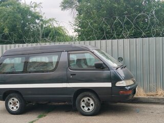 1995 Toyota Lite Ace IV, серый, 440000 рублей, вид 3