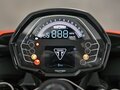 2025 Triumph Street Triple, оранжевый, 1289000 рублей - вид 8
