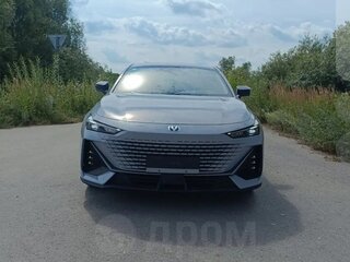 2023 Changan UNI-V iDD I, серый, 2100000 рублей, вид 1