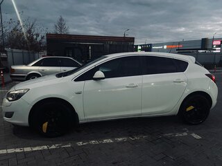 2011 Opel Astra J, белый, 600000 рублей, вид 5