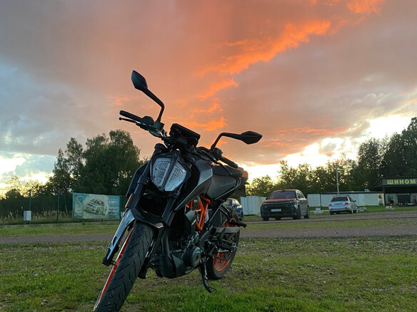 2023 KTM 390 Duke, серый, 535000 рублей - вид 2