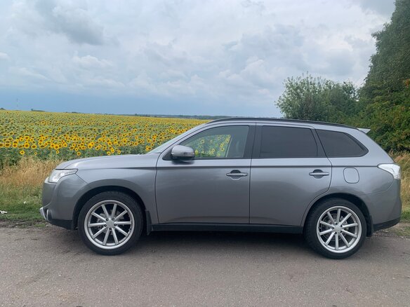 2012 Mitsubishi Outlander III, серый, 1600000 рублей - вид 7
