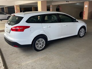 2017 Ford Focus III Рестайлинг, белый, 1050000 рублей, вид 3