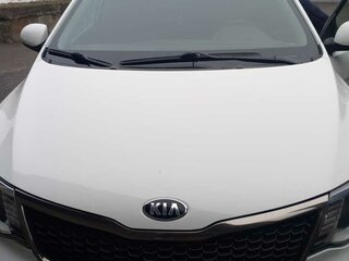 2016 Kia Rio III Рестайлинг, белый, 700000 рублей, вид 2