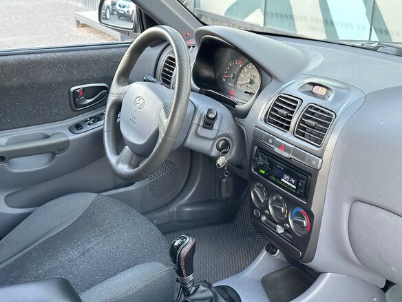 2008 Hyundai Accent ТагАЗ II, серый, 475000 рублей - вид 12