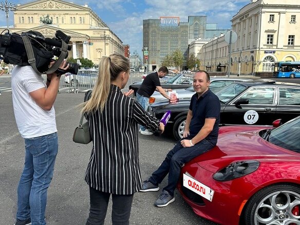 2014 Alfa Romeo 4C, красный, 10000000 рублей - вид 26