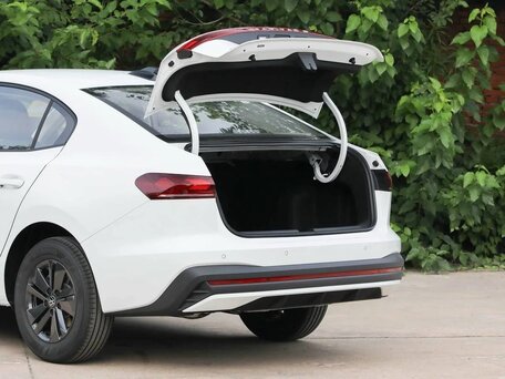 2026 Volkswagen Sagitar S IV, белый, 2290000 рублей, вид 4