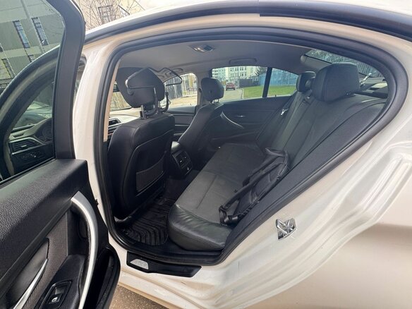 2011 BMW 3 серии 328i VI (F3x), белый, 1350010 рублей - вид 12