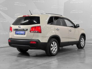 2009 Kia Sorento II, бежевый, 955000 рублей, вид 4