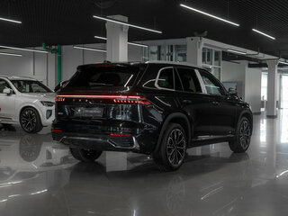 2026 Geely Monjaro (Xingyue L) I Рестайлинг 2 (China Market), чёрный, 4230000 рублей, вид 5