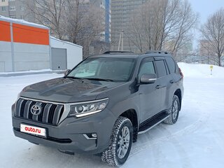 2017 Toyota Land Cruiser Prado 150 Series Рестайлинг 2, серый, 4300000 рублей, вид 1