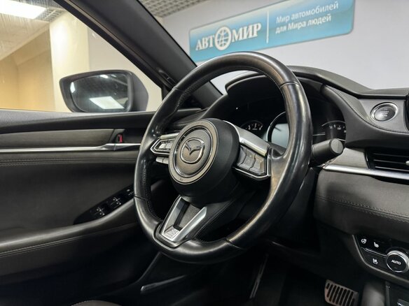 2019 Mazda 6 III (GJ) Рестайлинг 2, красный, 2280000 рублей - вид 18